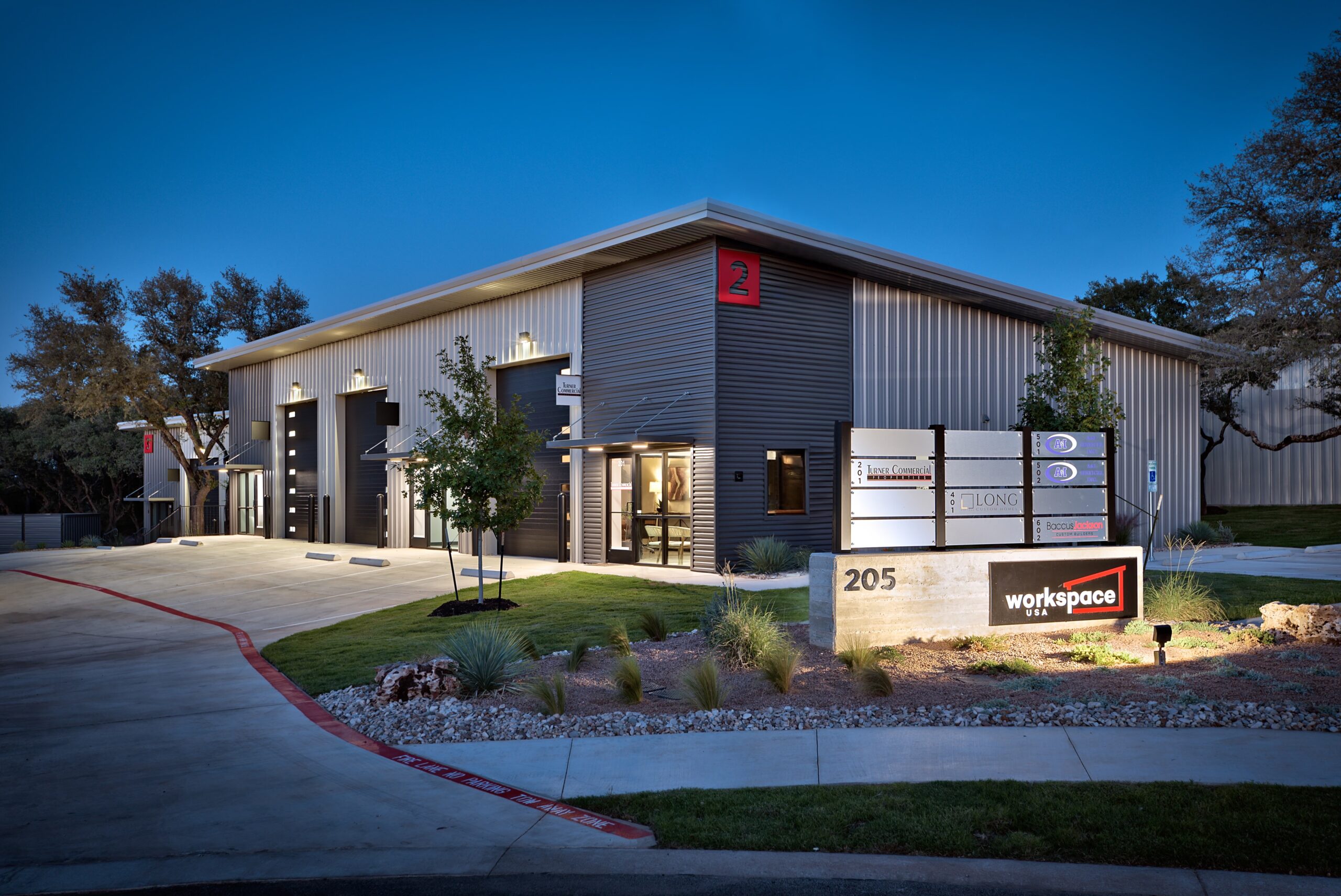 Custom Office & Warehouse Space in Texas