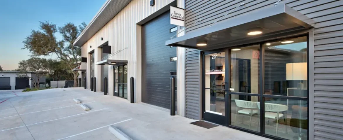 Office, Warehouse, or Both? Why Central Texas Businesses Choose Hybrid Spaces