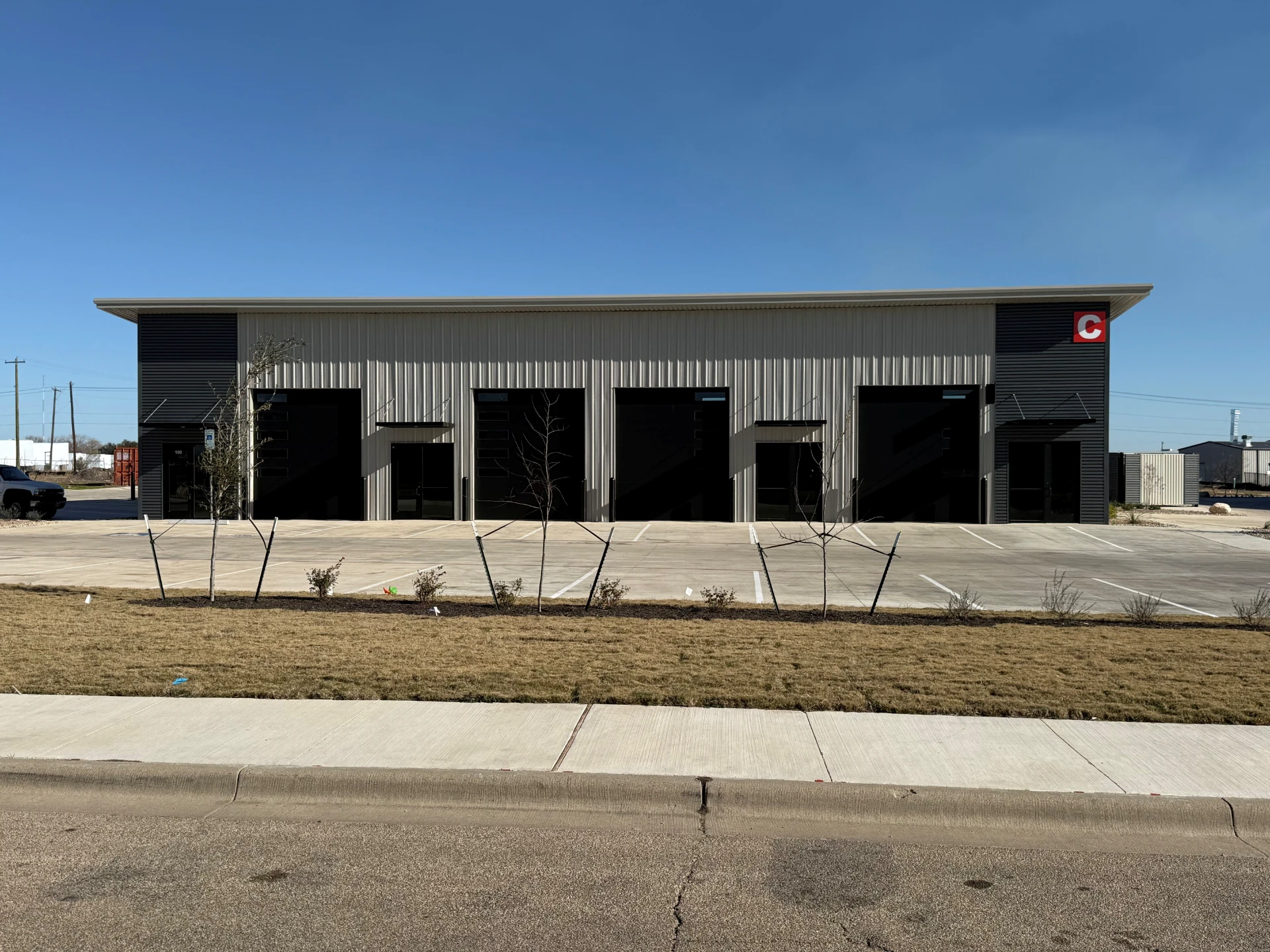 How Modern Flex Spaces Improve Efficiency and Workflow