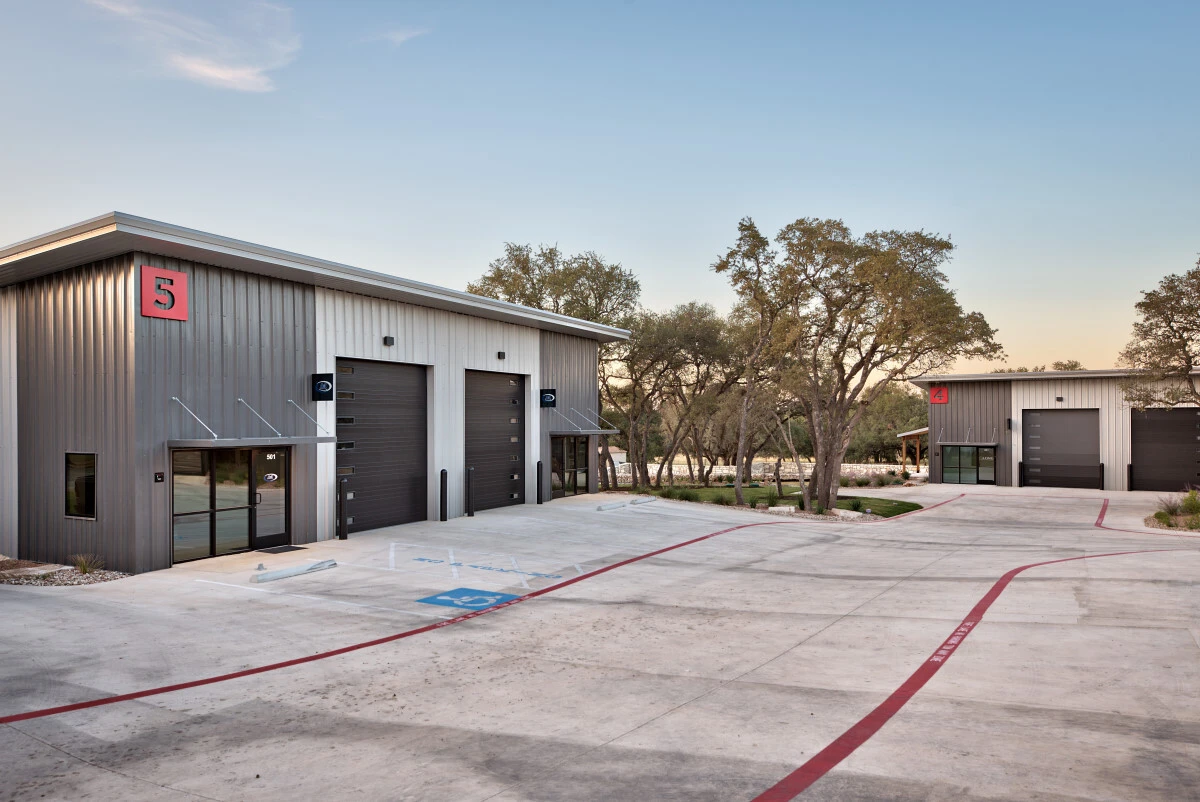 From Last-Mile Logistics to High-End Showrooms: The Versatility of Central Texas Flex Space 
